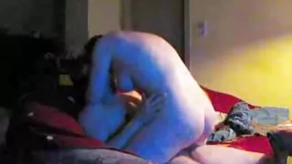 ایک بولڈ busty لڑکی کے فیلم سکسی کم حجم ساتھ بستر بھاڑ میں جاؤ.