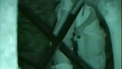 وہ کمینے کو اپنے گال کے پیچھے چٹکی لگانا دانلود فیلم سکسی کلاسیک اور انڈوں سے کھیلنا پسند کرتا ہے۔.